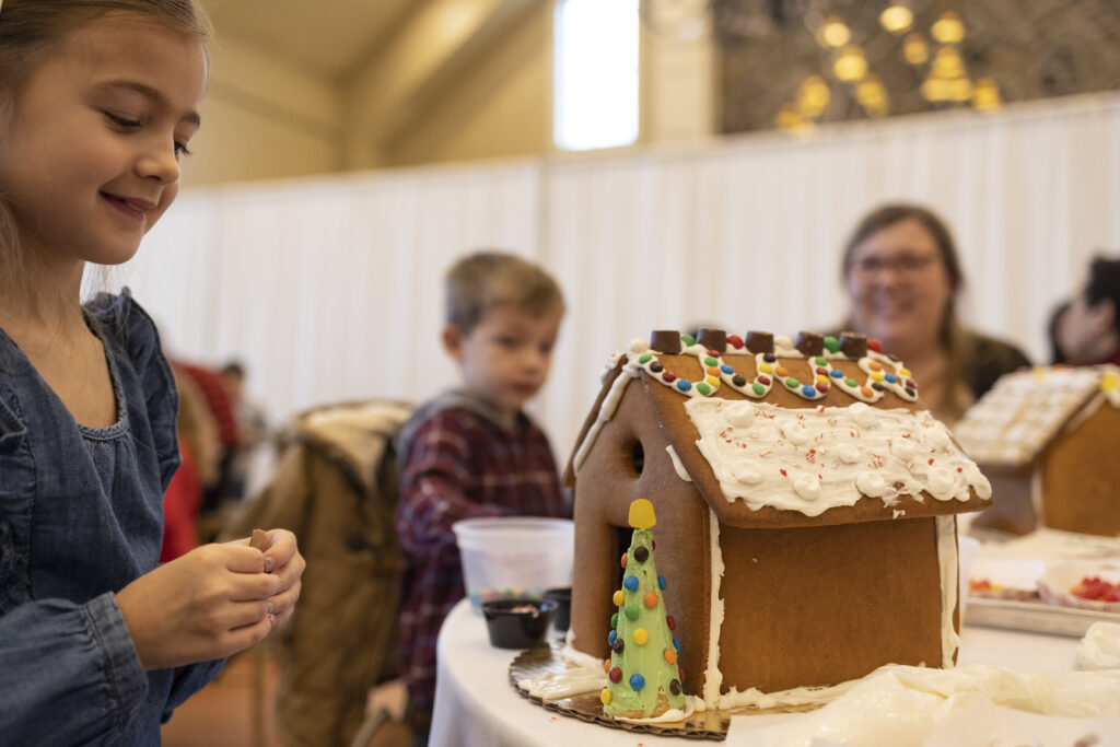 Kids Gingerbread House Making Workshop